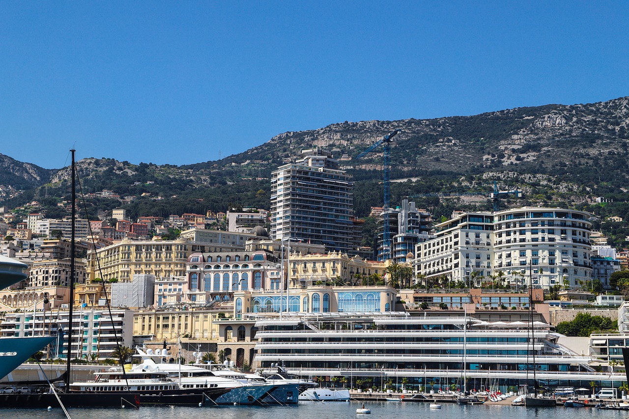 Монако полная. Монако фото. Монако пляж. Монако яхта море. Кепка Monaco Monte Carlo.