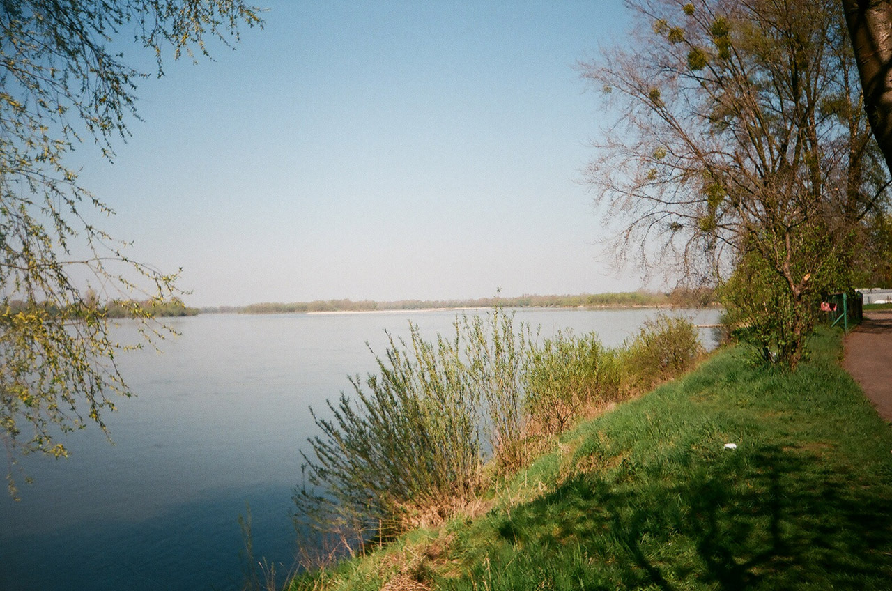 Погода висла. Плыне Висла Плыне. Висла даль. Deblin Poland.